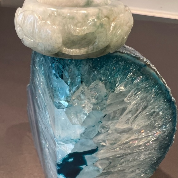 Size 10 carve Jade ring . - Picture 2 of 12